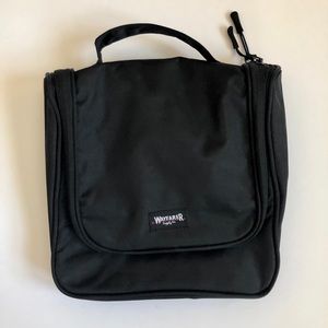 Wayfarer Hanging Travel Bag